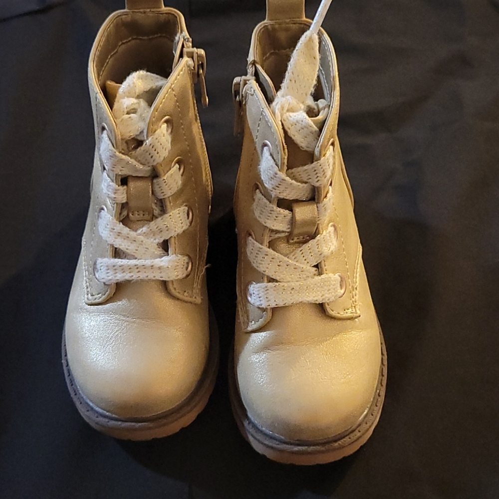Toddler boots